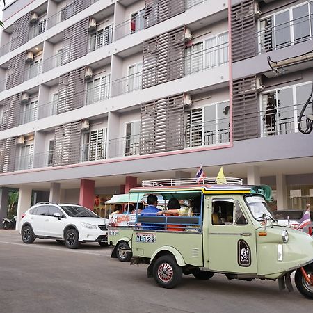 Chompu Nakarin Apartment Trang Zewnętrze zdjęcie