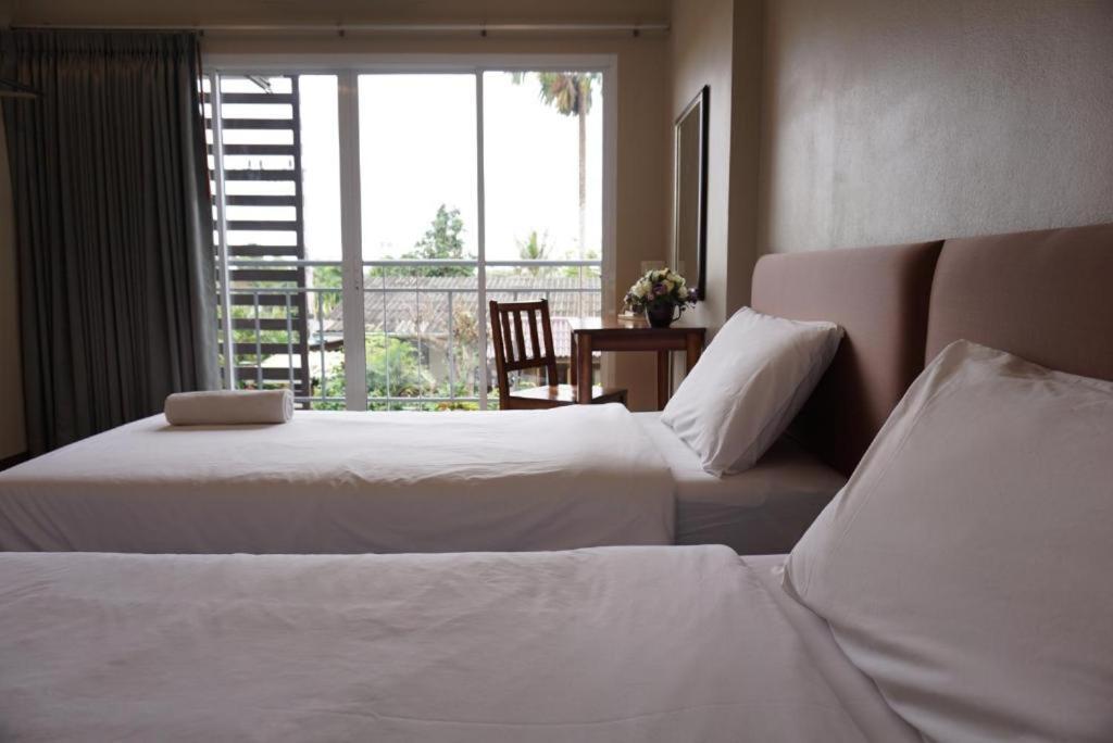 Chompu Nakarin Apartment Trang Zewnętrze zdjęcie