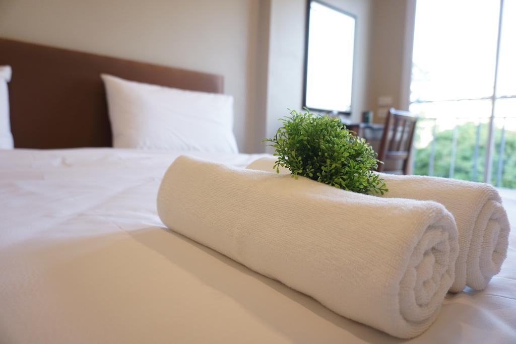 Chompu Nakarin Apartment Trang Zewnętrze zdjęcie