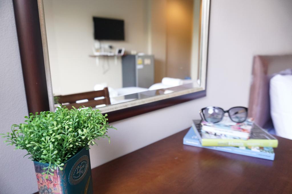 Chompu Nakarin Apartment Trang Zewnętrze zdjęcie