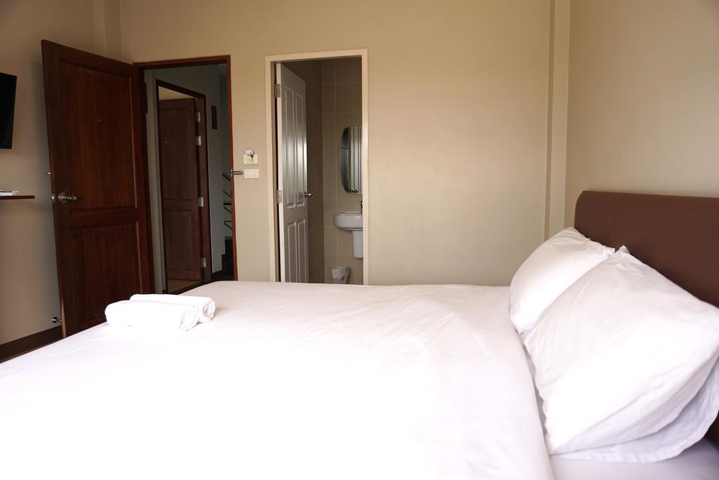 Chompu Nakarin Apartment Trang Zewnętrze zdjęcie