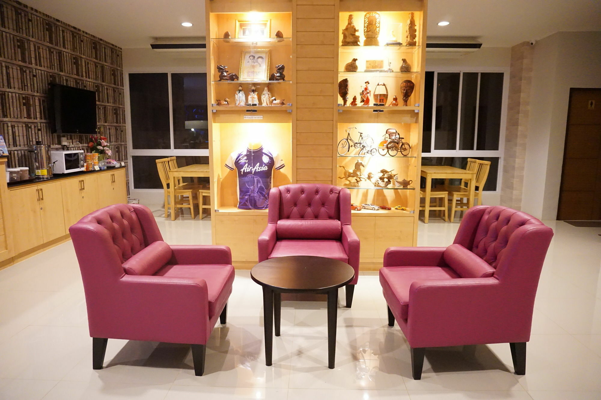 Chompu Nakarin Apartment Trang Zewnętrze zdjęcie