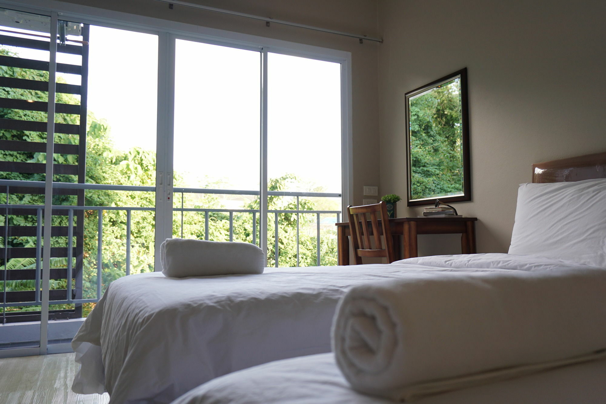 Chompu Nakarin Apartment Trang Zewnętrze zdjęcie