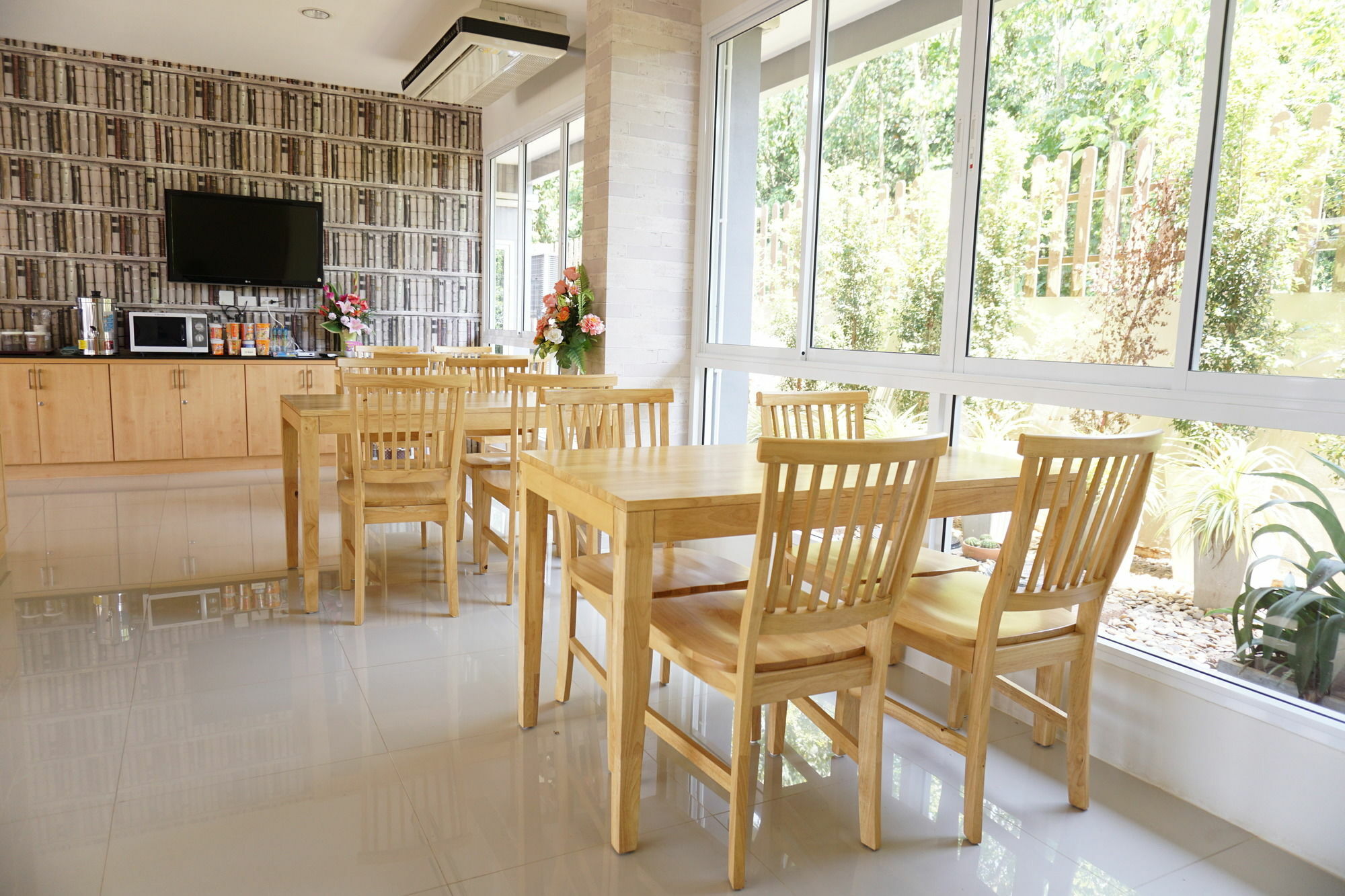 Chompu Nakarin Apartment Trang Zewnętrze zdjęcie